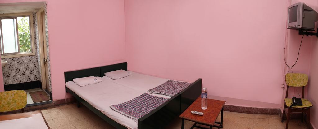 Solanki Guest House Kolhapur Eksteriør bilde