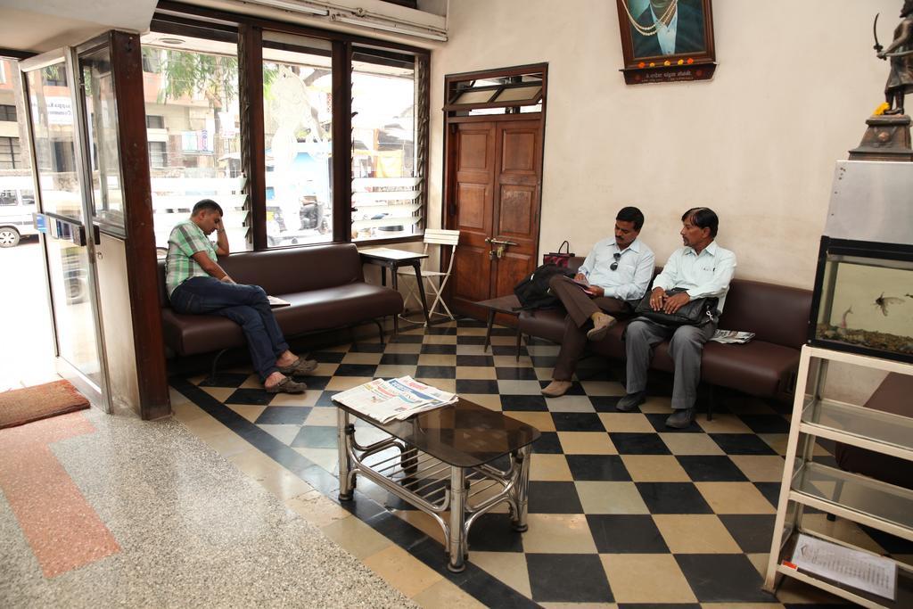 Solanki Guest House Kolhapur Eksteriør bilde