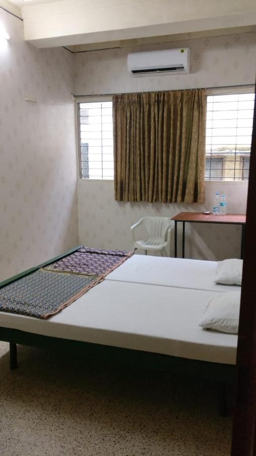 Solanki Guest House Kolhapur Eksteriør bilde